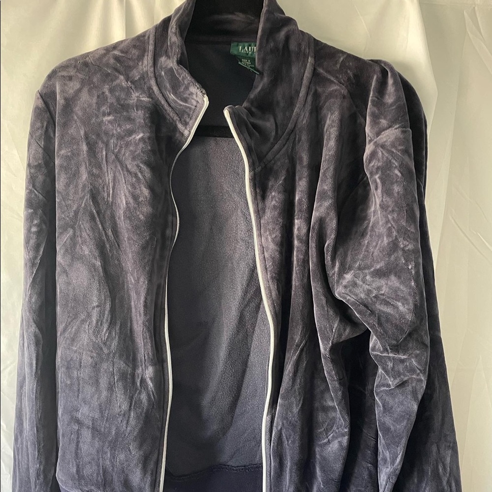 Woman’s Ralph Loren jacket zip up